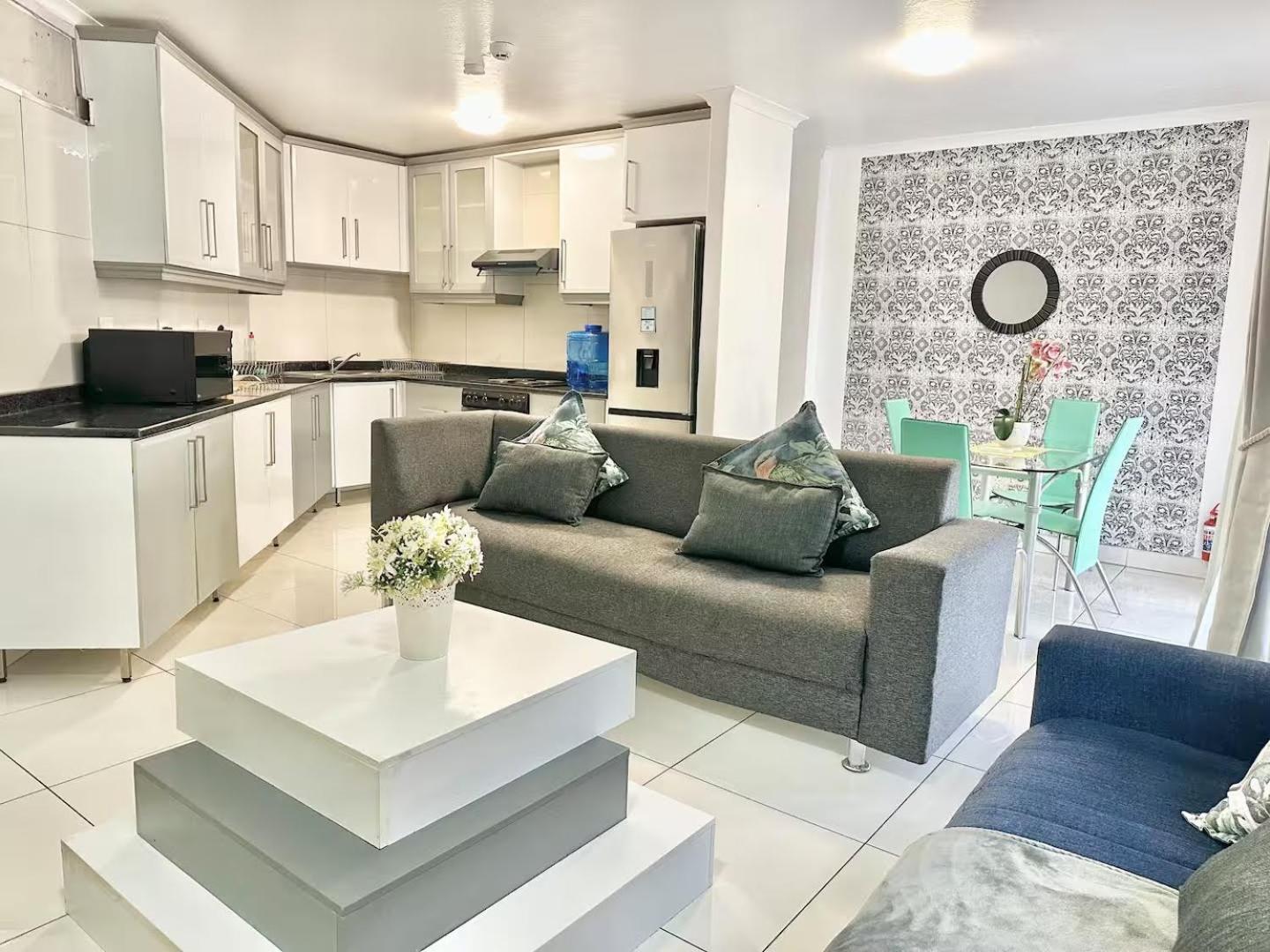 Stunning 2 Bed - Rooftop Braai Area - Sunset Views เดอร์บัน ภายนอก รูปภาพ