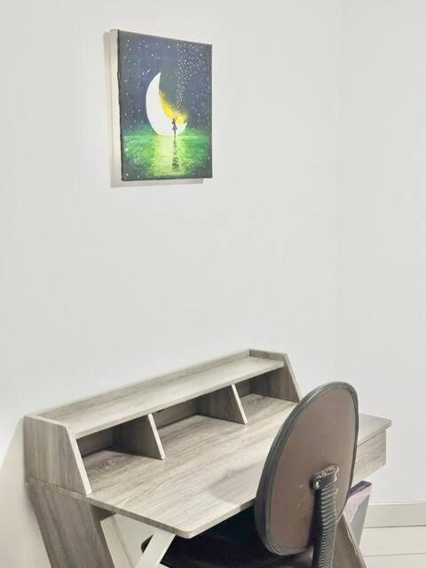 Stunning 2 Bed - Rooftop Braai Area - Sunset Views เดอร์บัน ภายนอก รูปภาพ